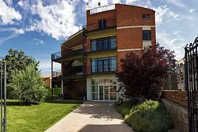 Camins, parcs i piscina, obres per al 2026 al Palau