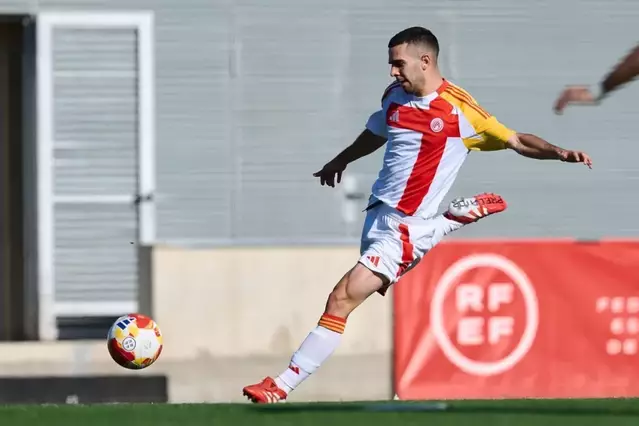 Catalunya, amb Guillem Porta, passa ronda a la Copa de Regions UEFA