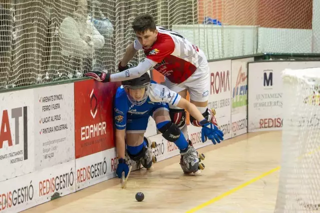 El Mollerussa goleja el Bell-lloc en el derbi (8-1)