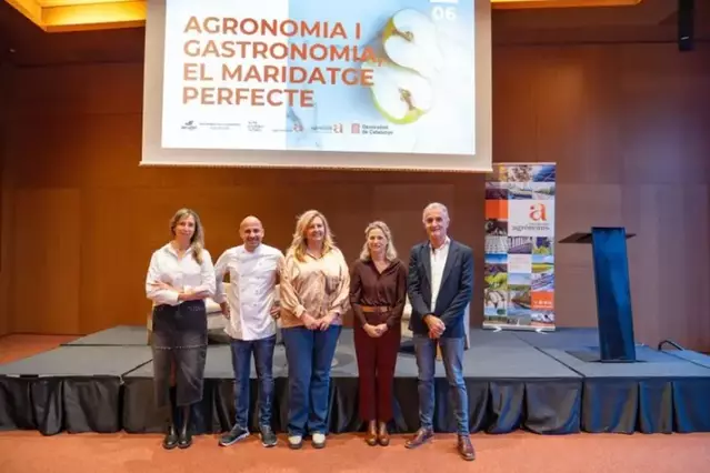 El xef Joel Castanyé i l’agrònom Ignasi Iglesias celebren la fruita dolça a Barcelona