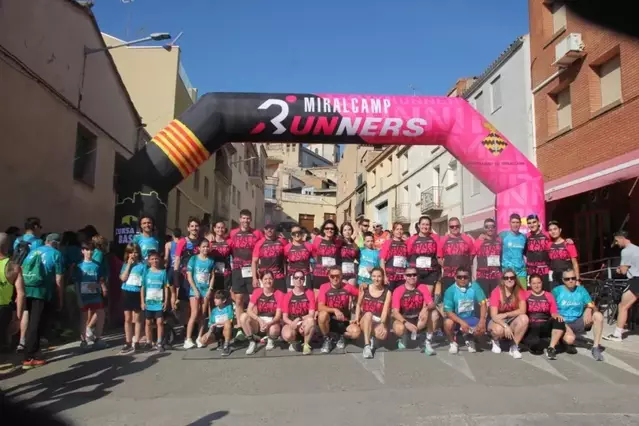 La Bassella reuneix 400 participants