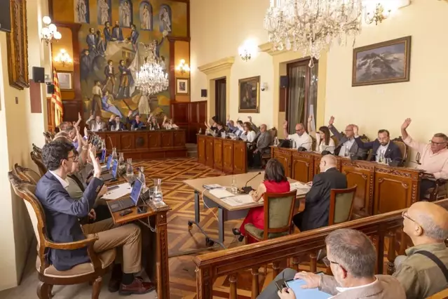 La Diputació mobilitza cinc milions per a secretaris