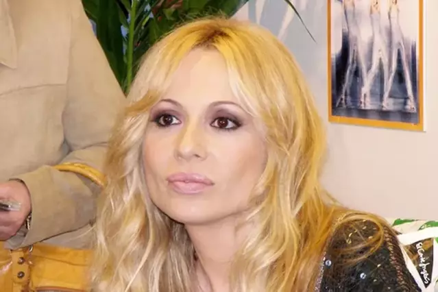 Marta Sánchez i Soraya, estrelles del Cap d'Any al Big Ben de Mollerussa