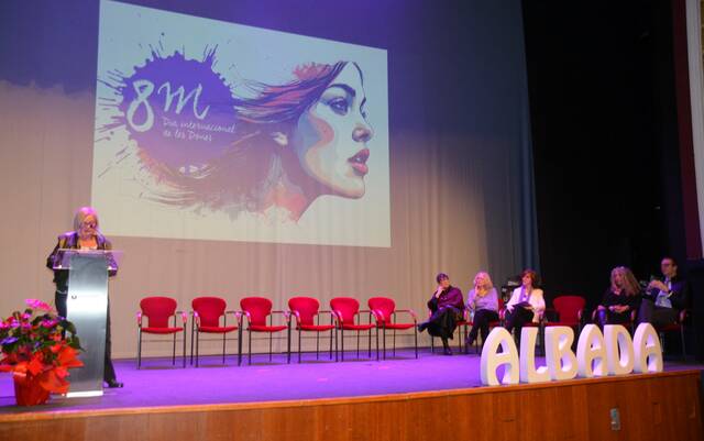 Mollerussa reivindica la necessitat de continuar alçant la veu cada 8M per defensar els drets de les dones