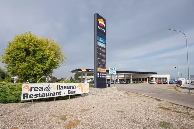 Tornen al seu propietari un sobre amb 780 € extraviat a l’àrea de Vila-sana