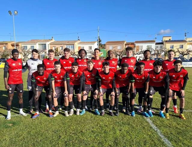 Un braçalet contra el càncer activa la solidaritat a Miralcamp