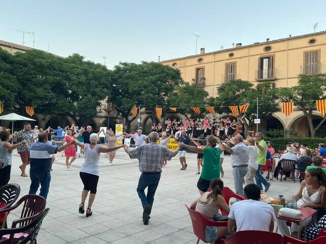 Agramunt impulsa la sardana en els més joves amb tallers
