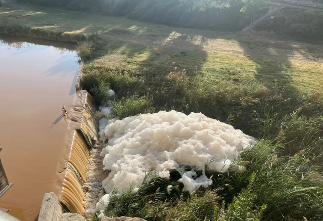 Alerten d’un possible abocament al riu Ondara