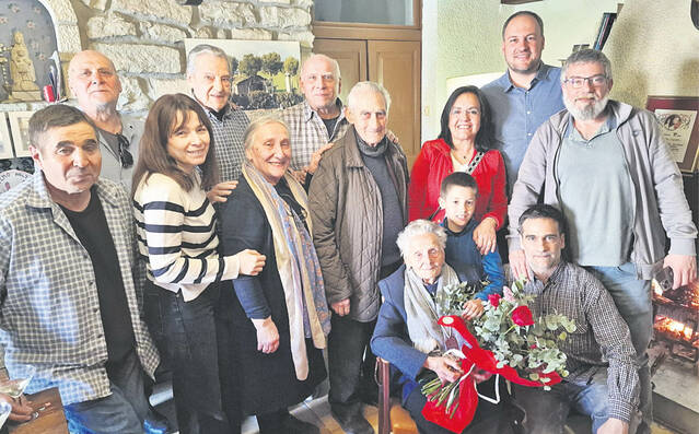 Antònia Moré Folguera, veïna de Castellserà, celebra el seu centenari