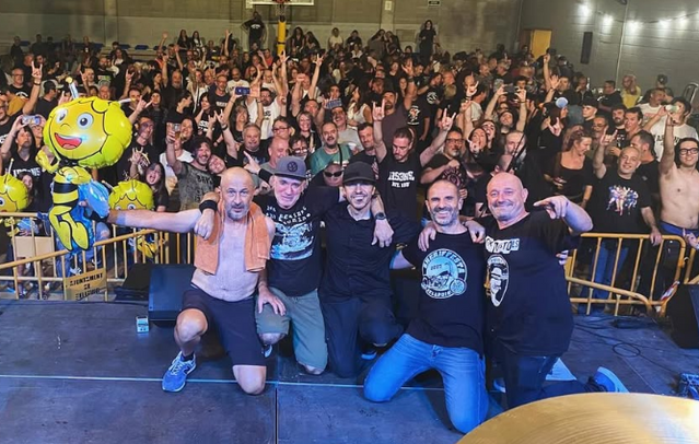 Arsenal conquereix Bellpuig amb el seu punk rock 25 anys després