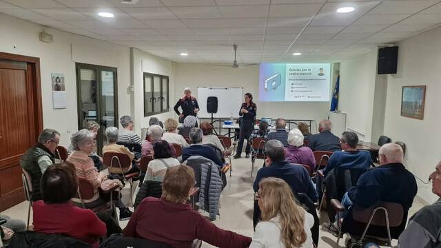 Consells per evitar robatoris a Castellserà