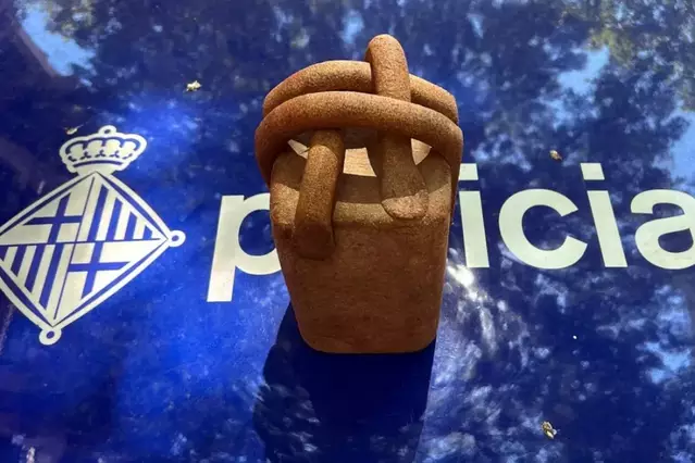 Detinguts per robar una escultura de Chillida a la sala Mayoral de Barcelona