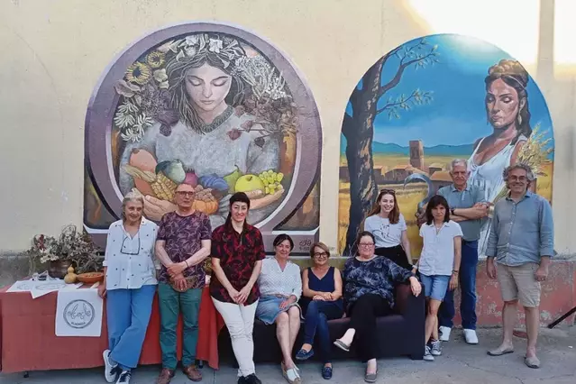 El Cercle inaugura un nou mural, dedicat en aquesta ocasió a la tardor