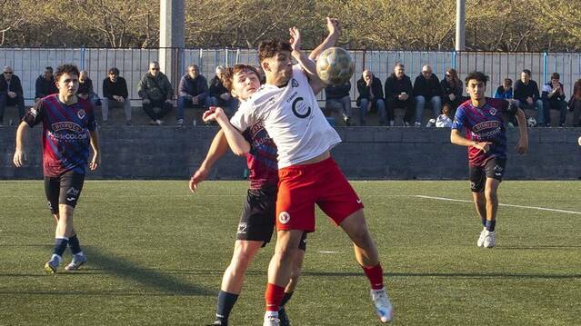 Els errors condemnen  el Tàrrega a una àmplia derrota a Sant Cugat