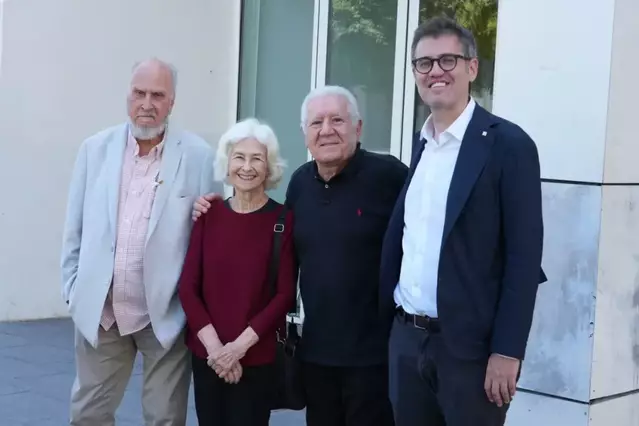 Els GAC reconeixen la tasca artística de més de 40 anys de la galeria Mayoral