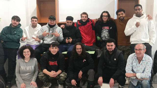 Formen dotze joves soldadors a Tàrrega