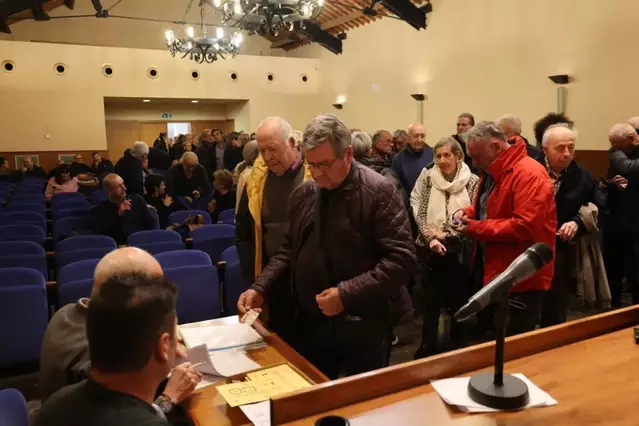 Gairebé 9.000 ha han votat ‘no’ a modernitzar l’Urgell