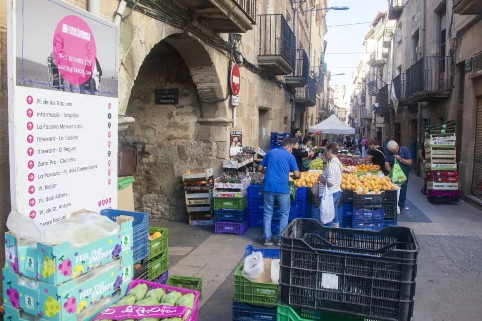 Gairebé cinquanta operaris de neteja als carrers i places per FiraTàrrega
