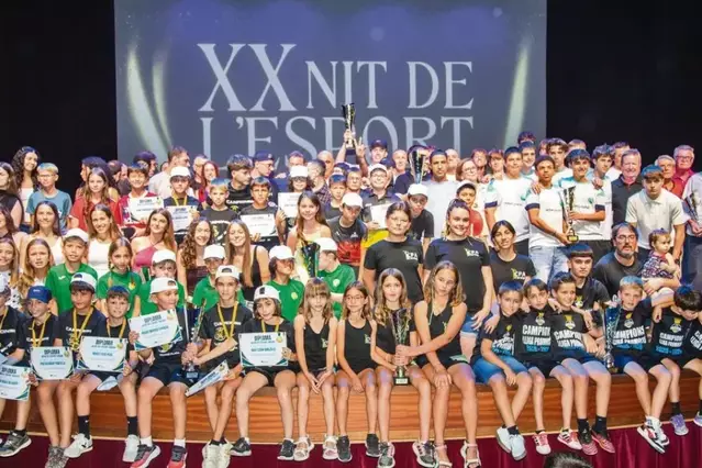 La Nit de l’Esport Targarí entrega unes 30 distincions