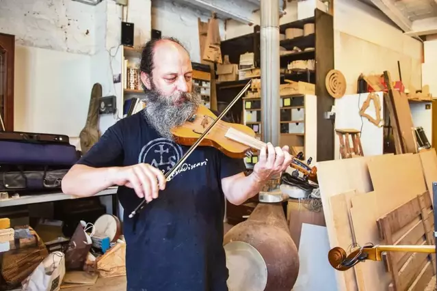 L’art de la lutieria troba a Altet un referent internacional