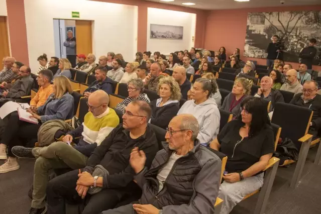 L’oposició imposa rebaixar l’IBI i un recàrrec a pisos buits a Tàrrega