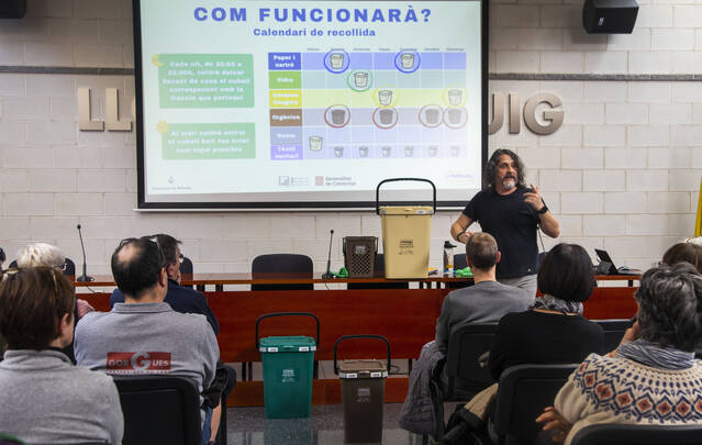 Recollida porta a porta a Bellpuig el 24 de febrer