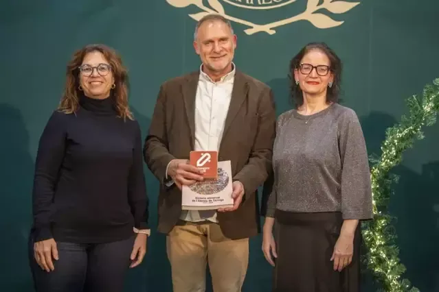 Una novel·la sobre Andreu Nin guanya el 2n premi literari Mestre Güell