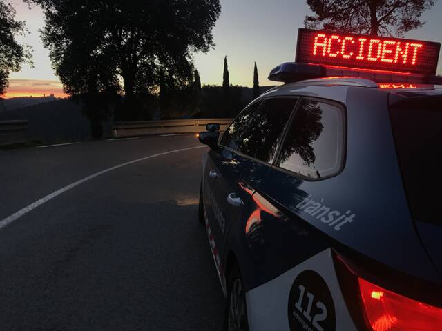 Accident d’un camió a Artesa de Segre