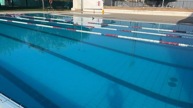 Balaguer tanca la piscina del poliesportiu fins dimecres