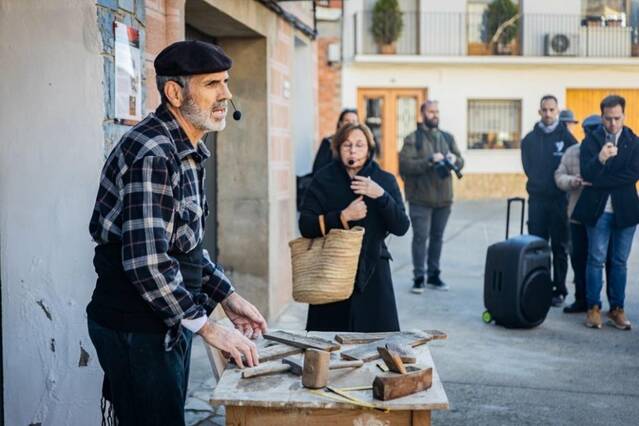 Camarasa reviu la història retent honors als vaguistes de la Canadenca