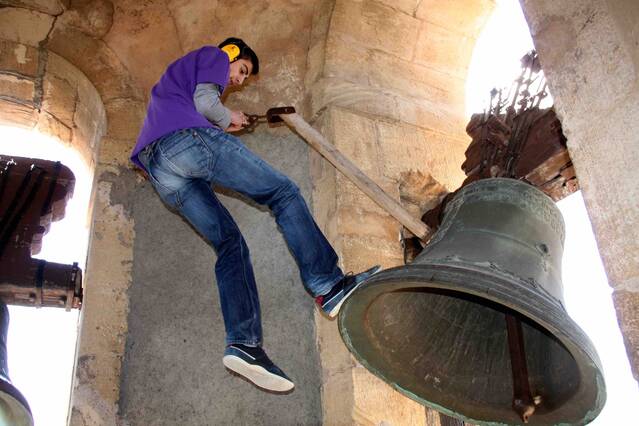 Campanes al vol a Os de Balaguer