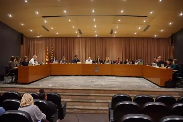 El ple de Balaguer veta apujar els sous del govern després de la ruptura
