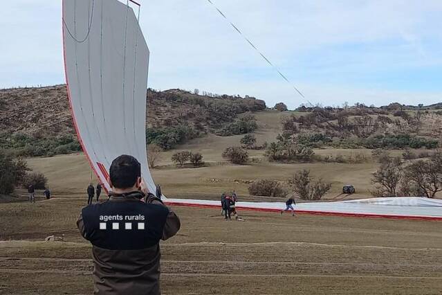 Els Agents Rurals enxampen una companyia de begudes energètiques fent un vol il·legal amb un globus aerostàtic a la Noguera
