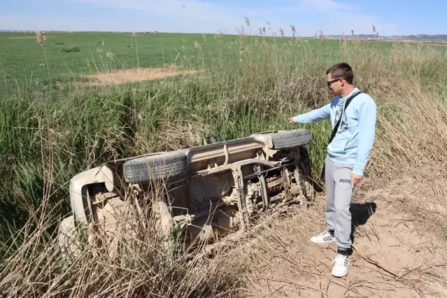 Ferit un ancià al caure amb el seu vehicle a una séquia a Albesa