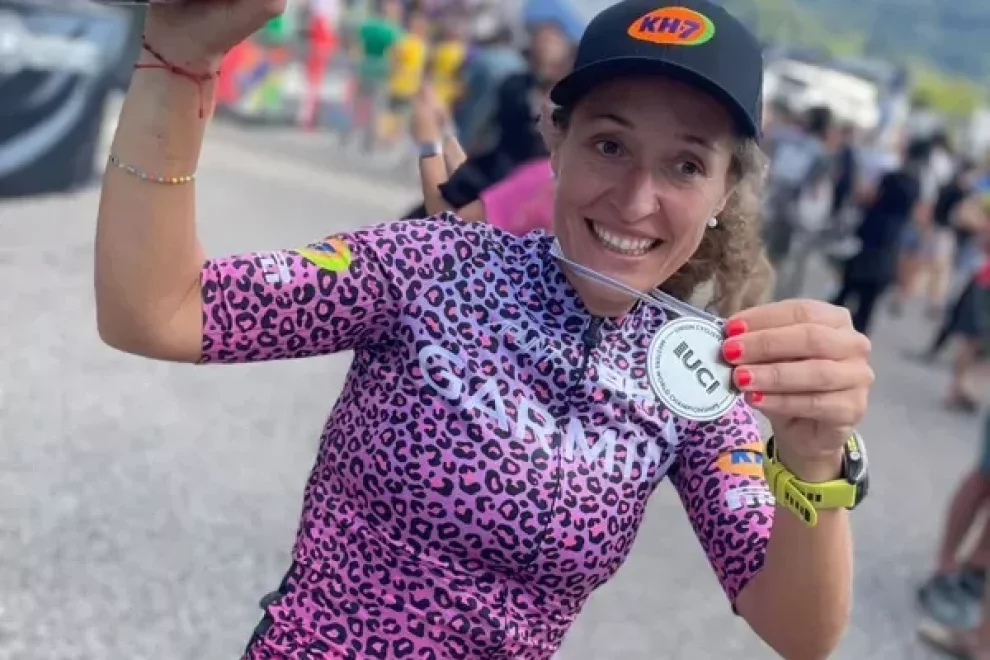 La ciclista Ramona Gabriel, plata al Mundial de BTT Marató