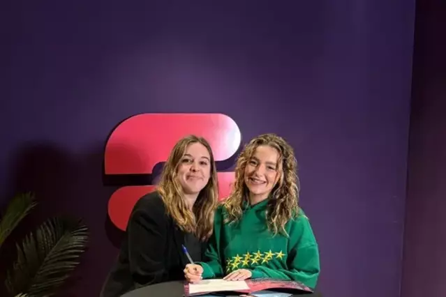 La jove de Balaguer Maria Fernández estrena single