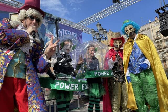 La rua de Carnaval amplia recorregut i suma nous premis a Balaguer