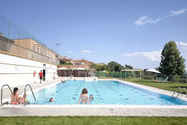 Les piscines de Torrelameu inicien la temporada de bany