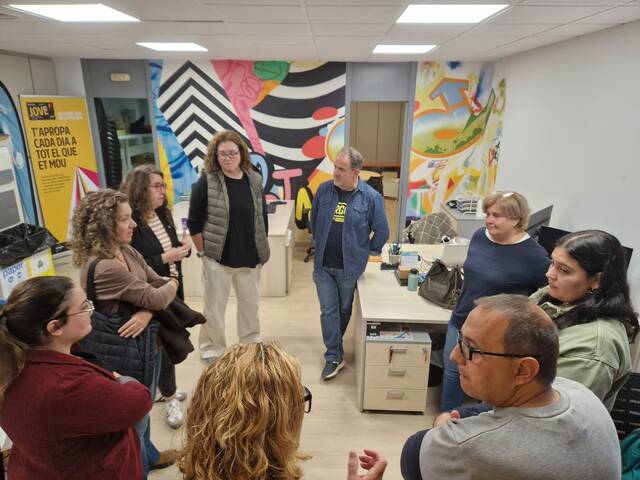 L’Oficina Jove celebra la castanyada i presenta la seva agenda de tallers