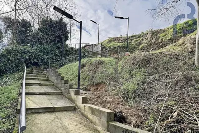 Nous fanals que funcionen amb energia solar, en proves a Balaguer