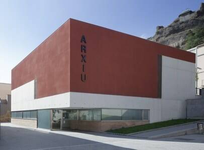 Presentació del llibre Armes i llums: L’arxiu del monestir de Santa Maria de Bellpuig de les Avellanes