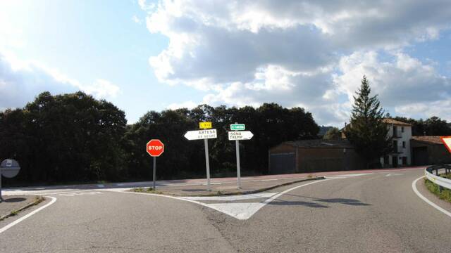 Quinze empreses competeixen per les obres al port de Comiols