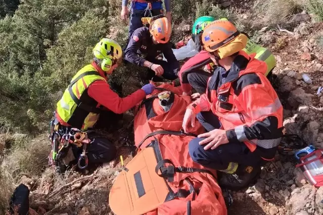 Rescaten un escalador ferit a Vilanova de Meià