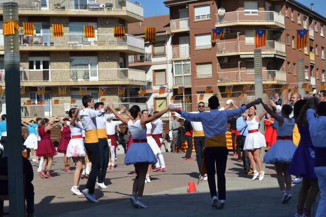 Setze colles sardanistes concursaran al certamen de Ponts d’aquest diumenge