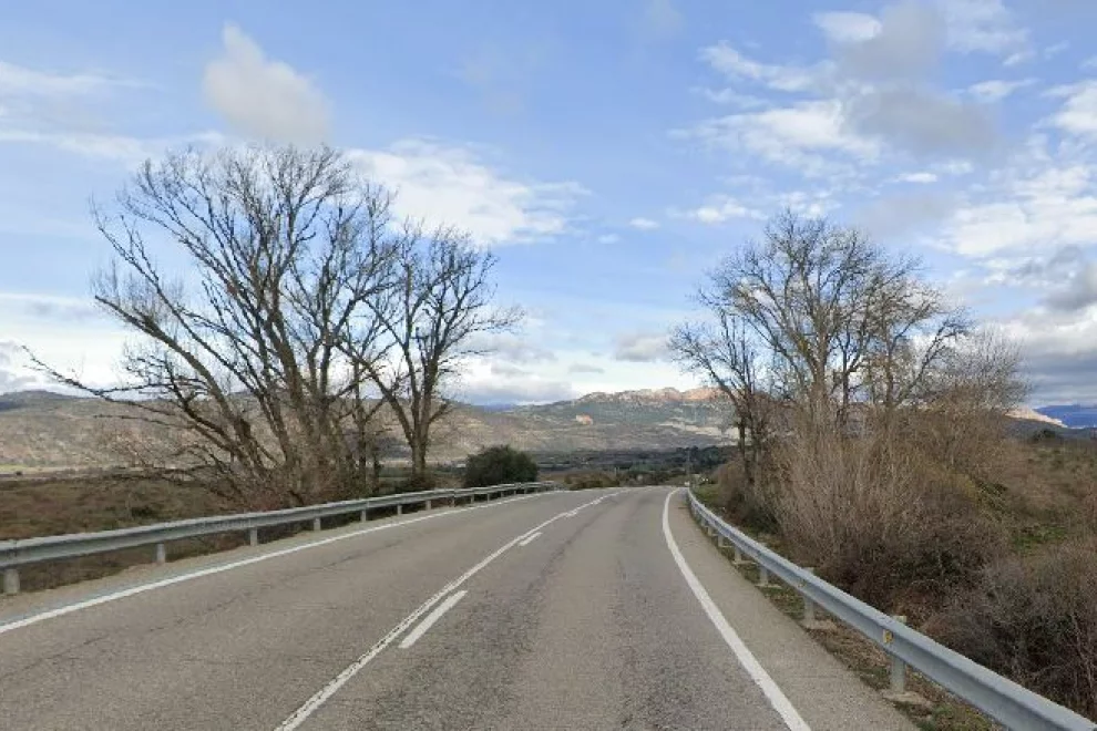 Sis ferits, un d'ells greu, en un xoc frontal entre dos turismes a la C-13 a la Sentiu de Sió