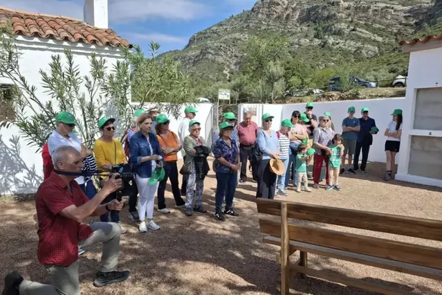 Tragó recorda el seu passat abans de quedar inundat pel pantà de Santa Anna