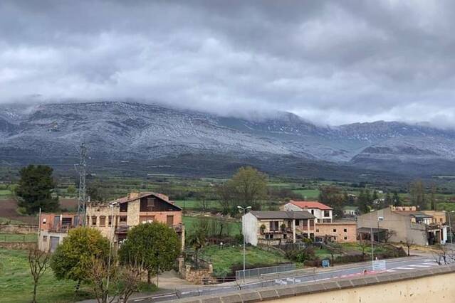 Troben un cos sense vida a prop d'Àger, a la zona on es buscava el parapentista accidentat