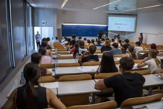 Una alumna de l'Institut Els Planells d’Artesa de Segre, millor nota de la selectivitat a Lleida amb un 9,6