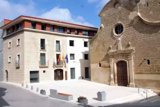 Agressió sexual en grup a una jove i un detingut també per tocaments a Alpicat