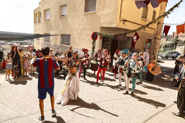 Almenar torna a l’edat mitjana
